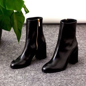 Dear Frances Spirit Boot, Black. Handmade in Italy. Size 36